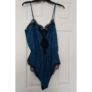 Delicates Womans Lingerie One Piece Size Medium